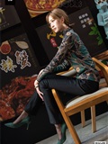 SIW Siwen media 063 European edition green print high collar long sleeve bottom shirt - new fang(46)